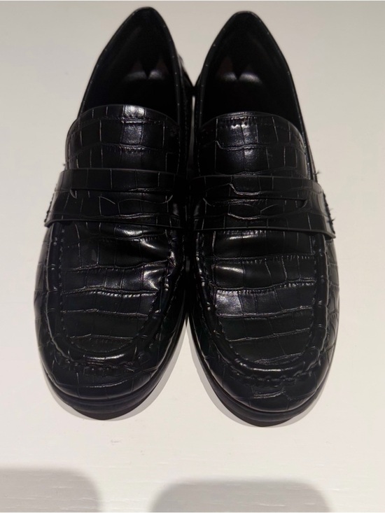 Zara Shoes - Women's Zara Faux Leather Penny Loafers.